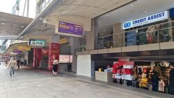 Lucky Plaza (D9), Shop House #638992031